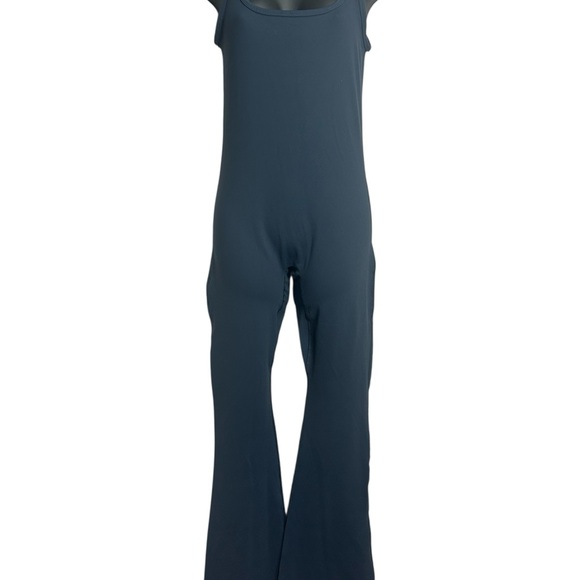 Jumpsuit - Picture 5 of 7